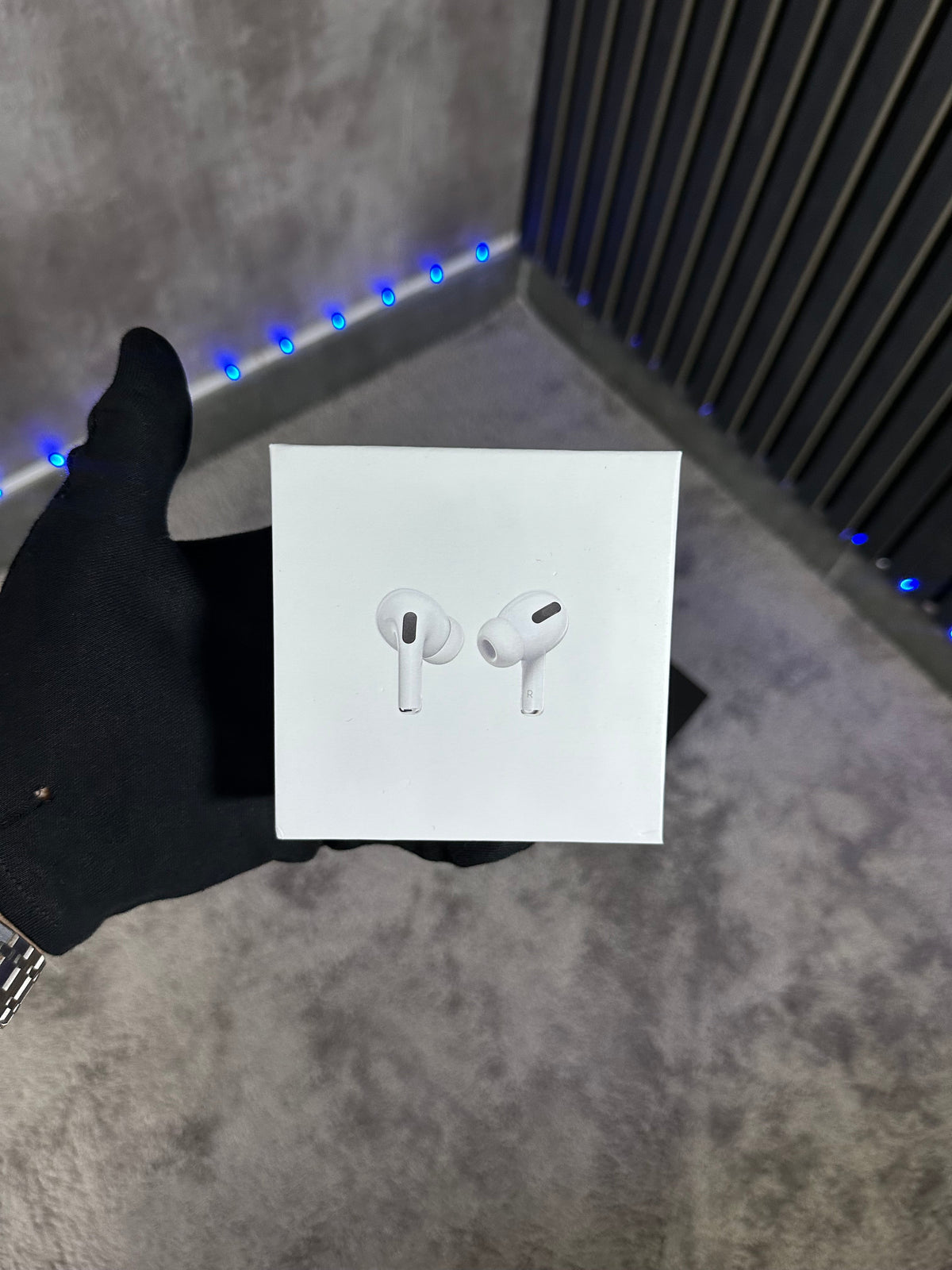 AirPods