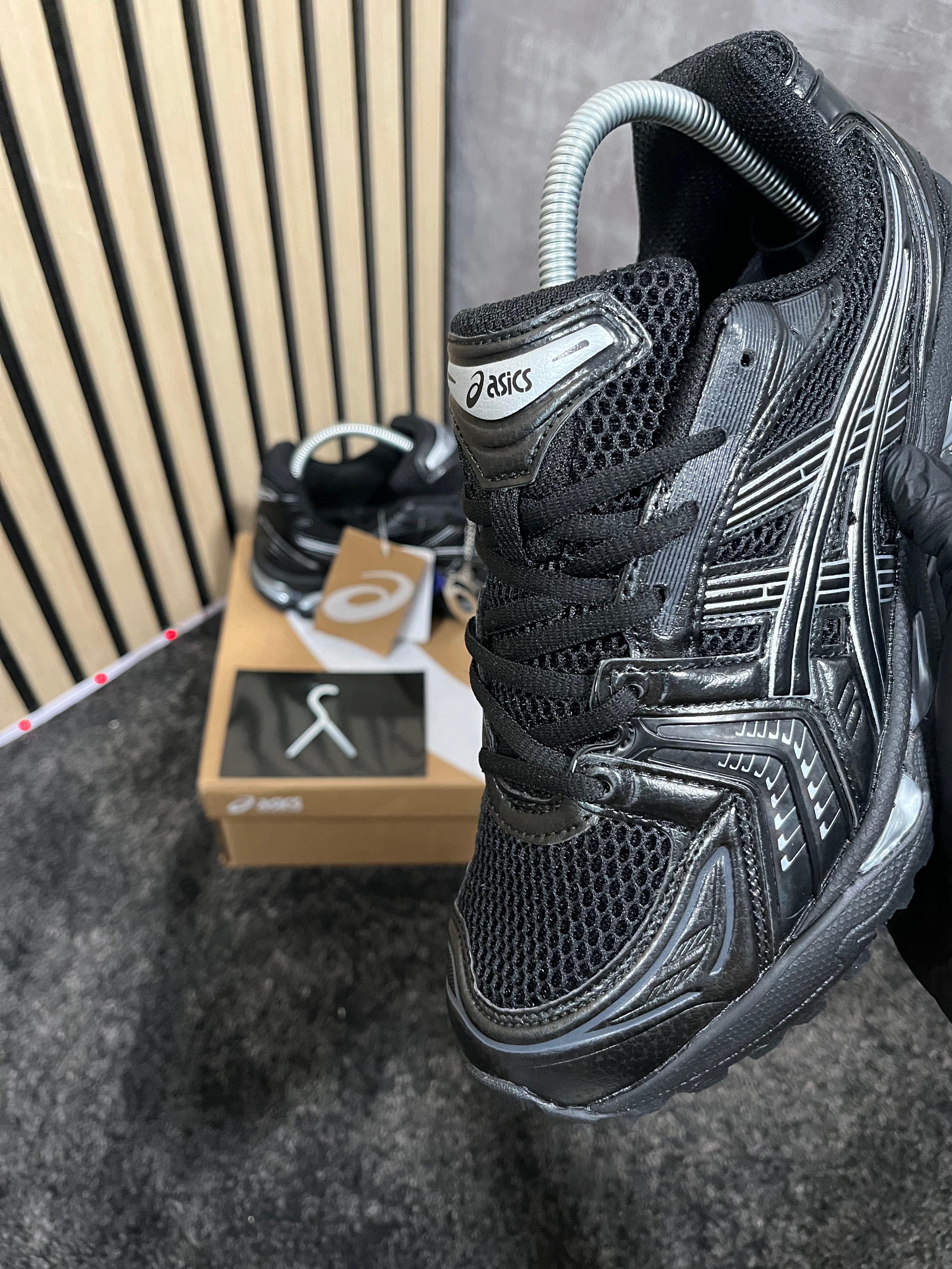 ASICS GEL KAYANO 14 BLACK