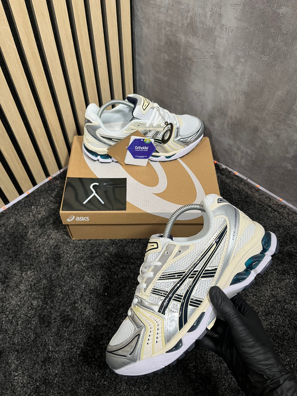 ASICS GEL KAYANO 14 WHITE