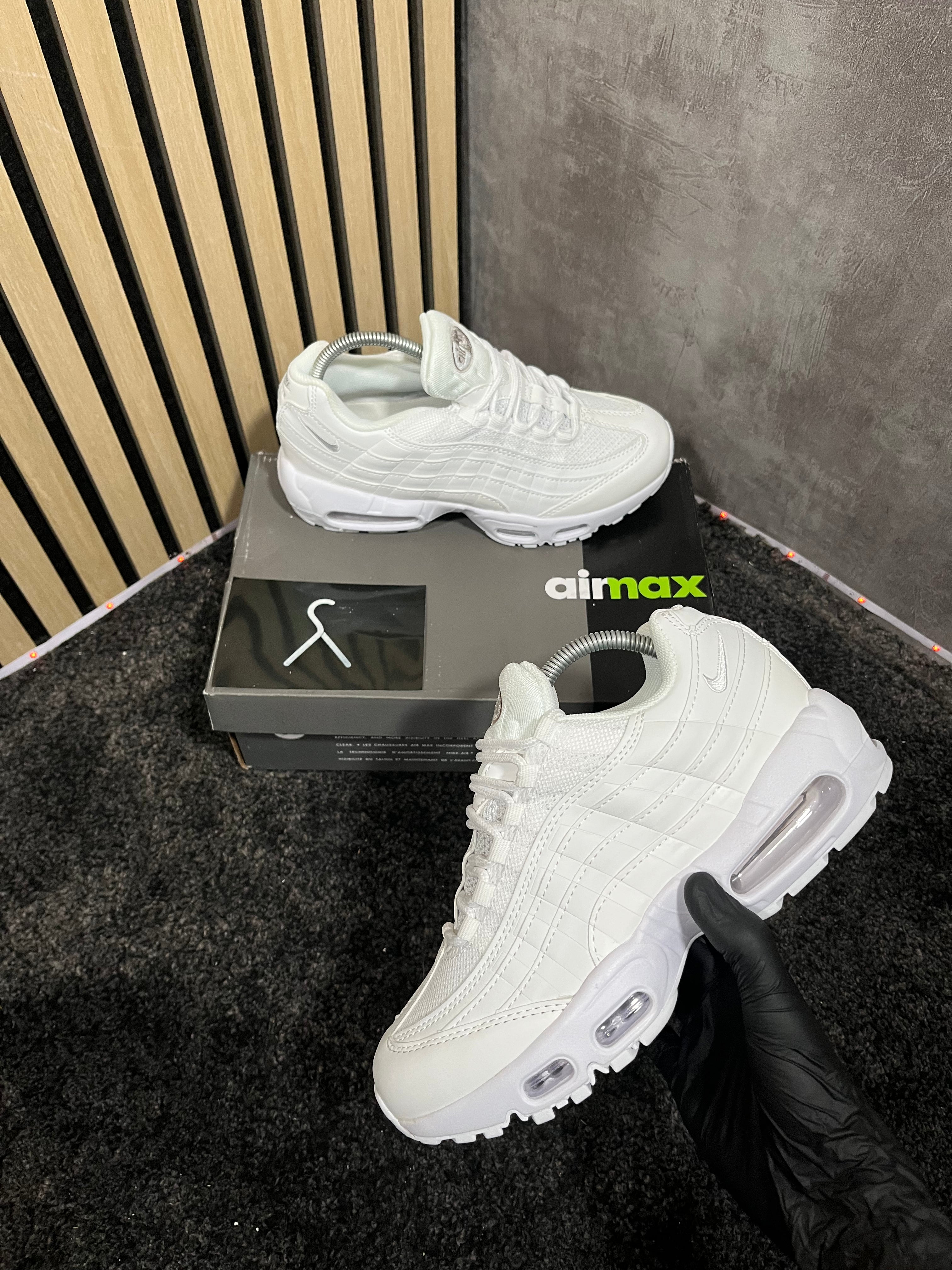 AIRMAX 95 BLANCAS