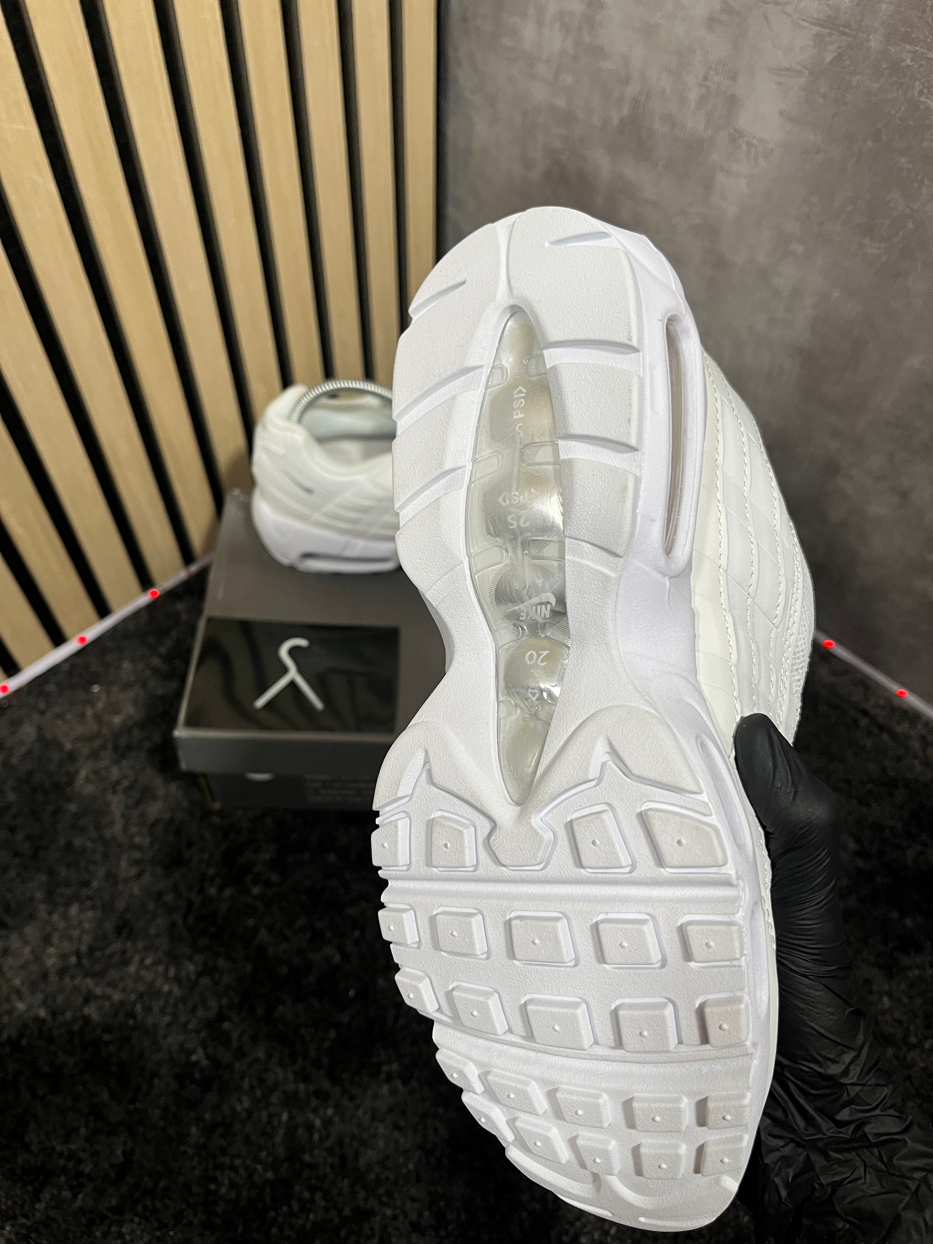 AIRMAX 95 BLANCAS