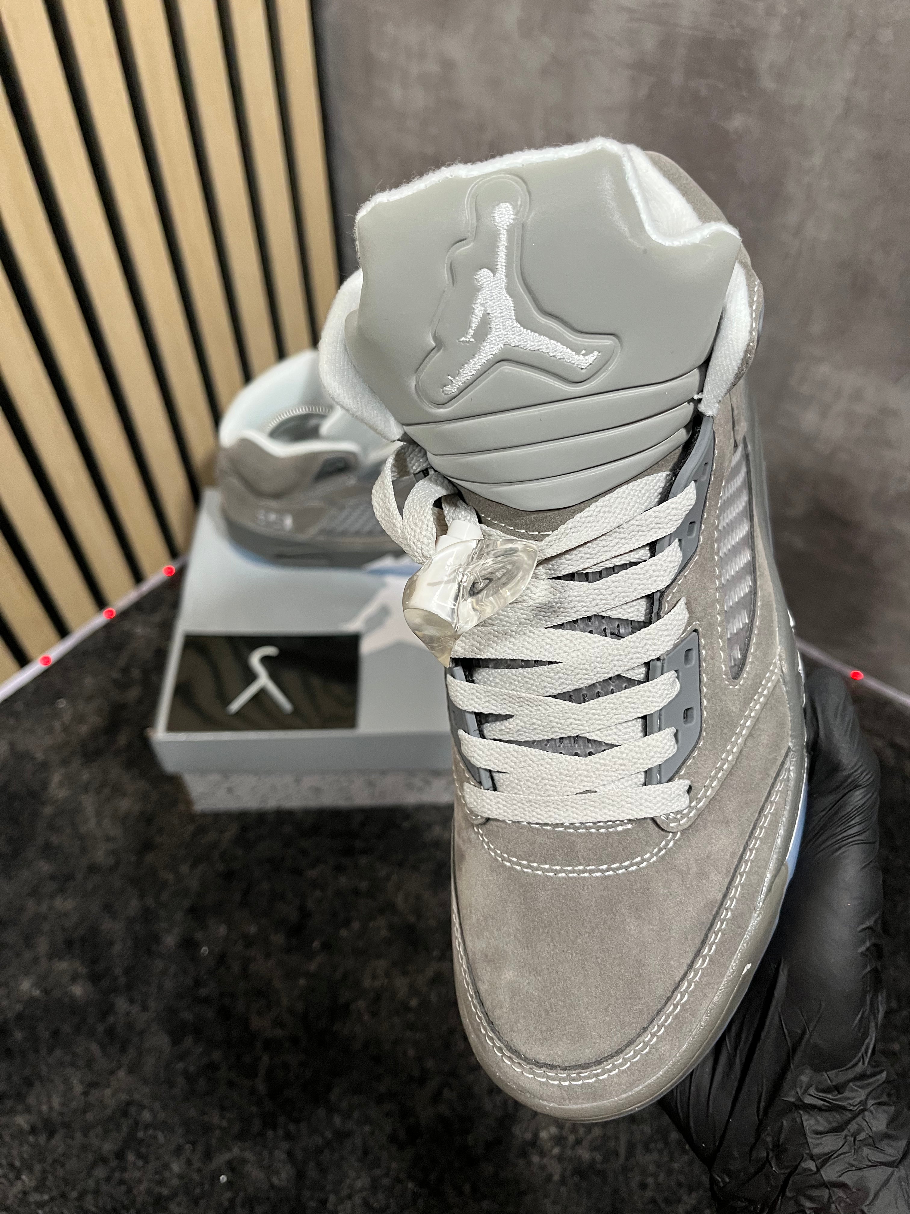J5 WOLF GREY