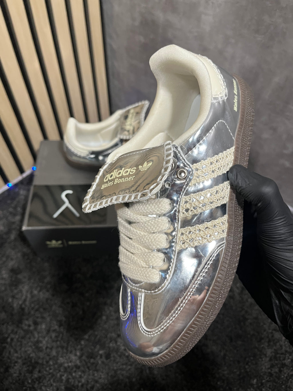 ADIDAS SAMBA WALES B0NER SILVER